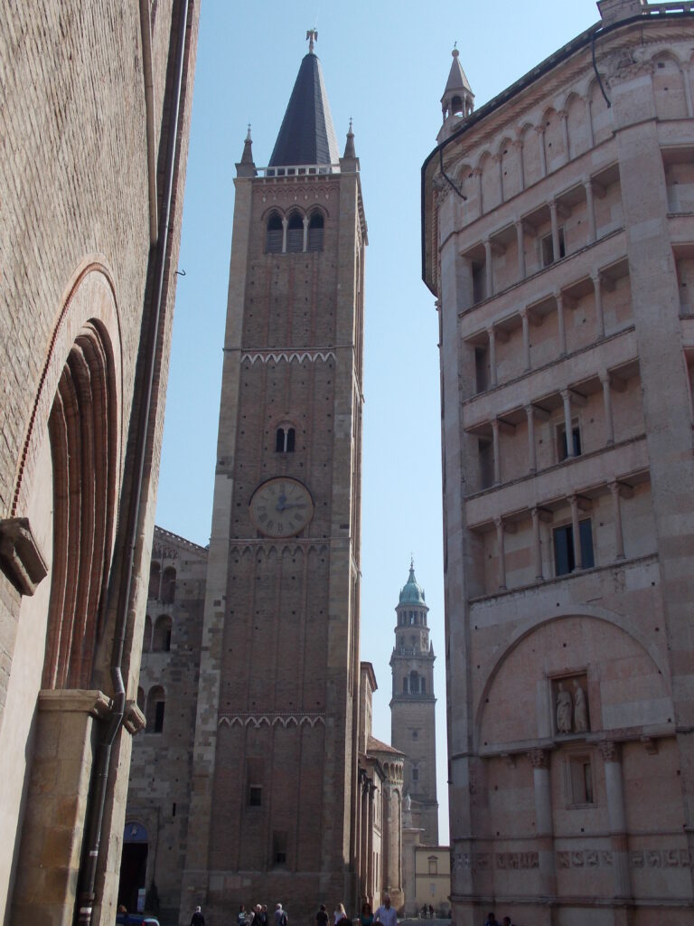 Piazza del Duomo e del Battistero a Parma